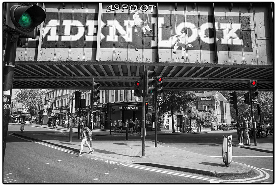 Photo by: denis pont? Link: https://www.ponte.pro